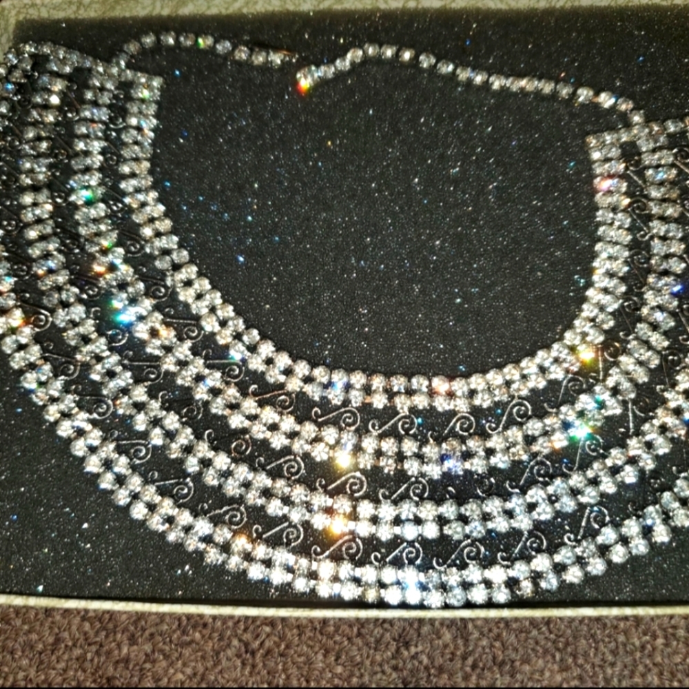 Vintage Crystal Layered Necklace